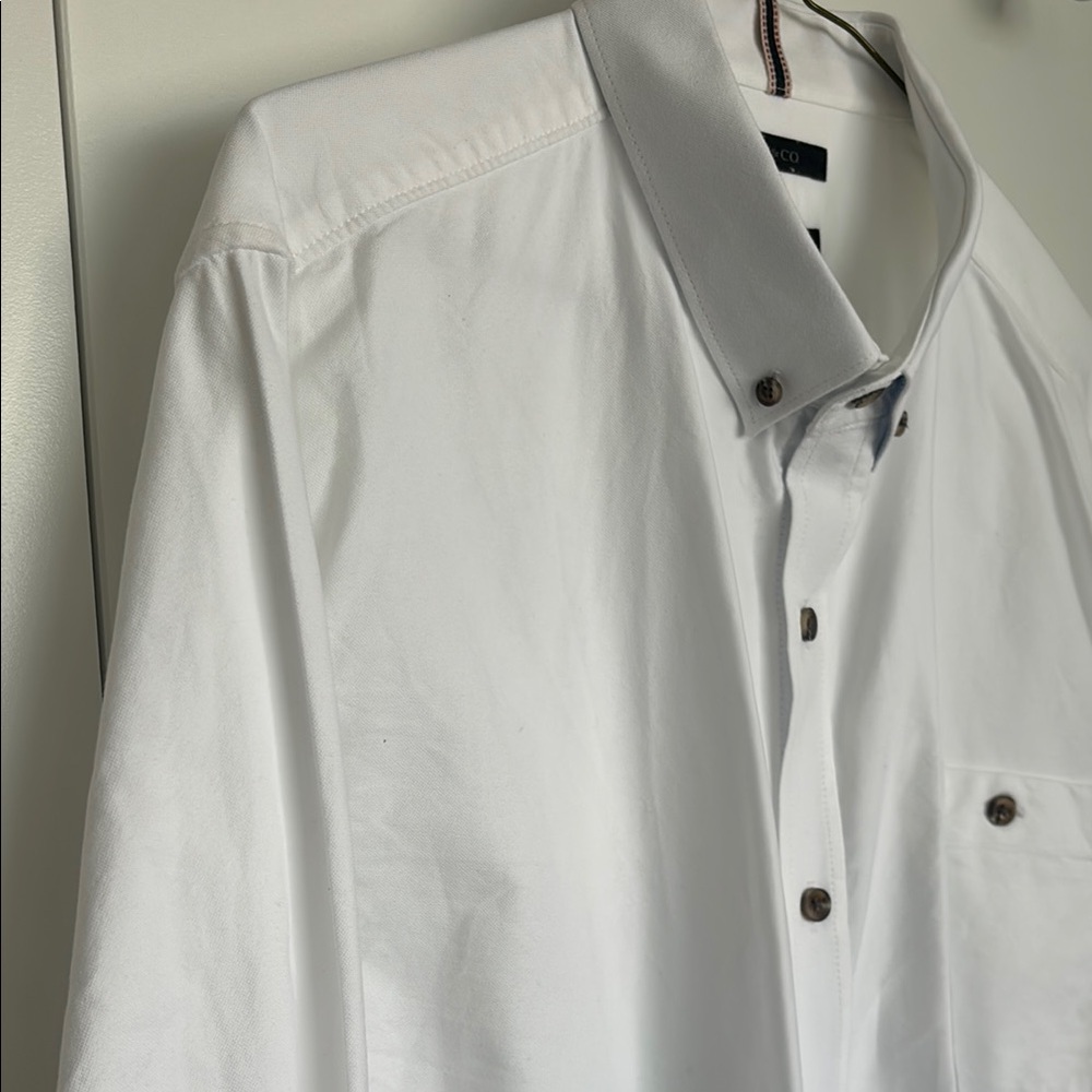 RW&CO. White Dress Shirt Crisp Cotton Classic